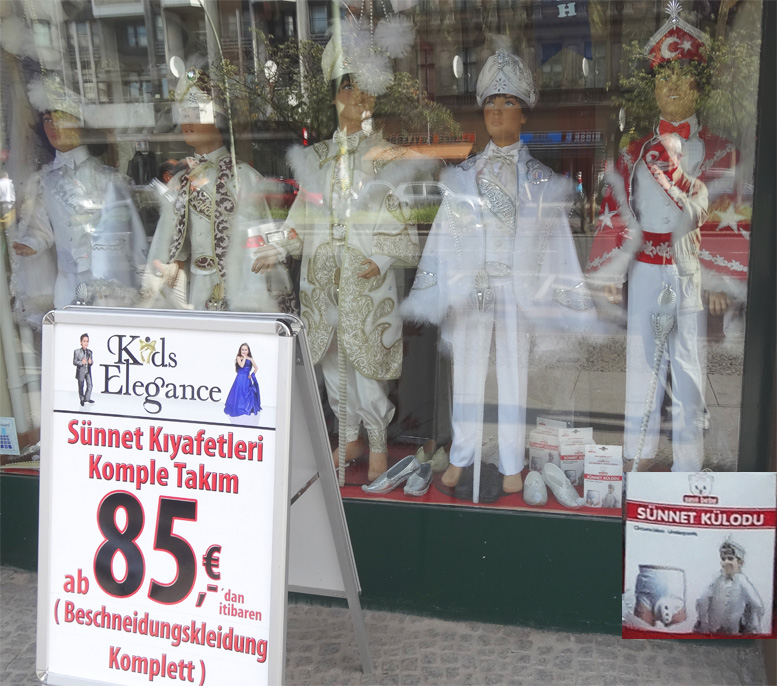 Festkleidung für Beschneidung