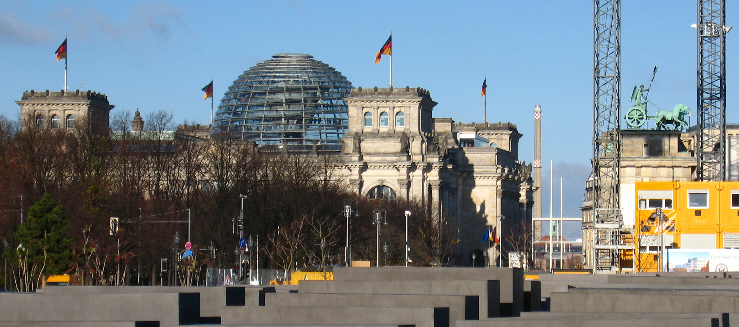 Reichstag und Brandenburger Tor