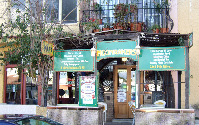 Moonrakers Bar in Torremolinos