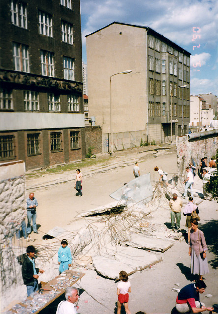 Zimmerstrasse Ecke Friedrichstrasse, 15. Juli 1990