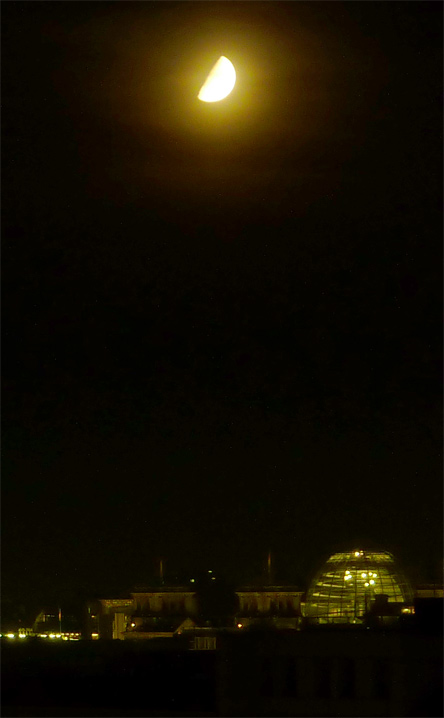 Mond am 24.03.2010, 2:16 h